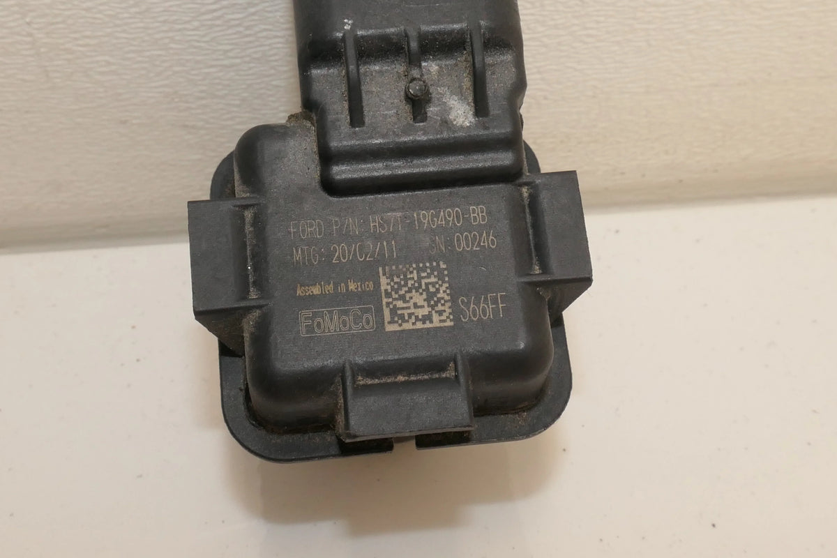 Pre-Owned 2018-2020 Ford Fusion Rear View Back Up Camera OEM (Good)