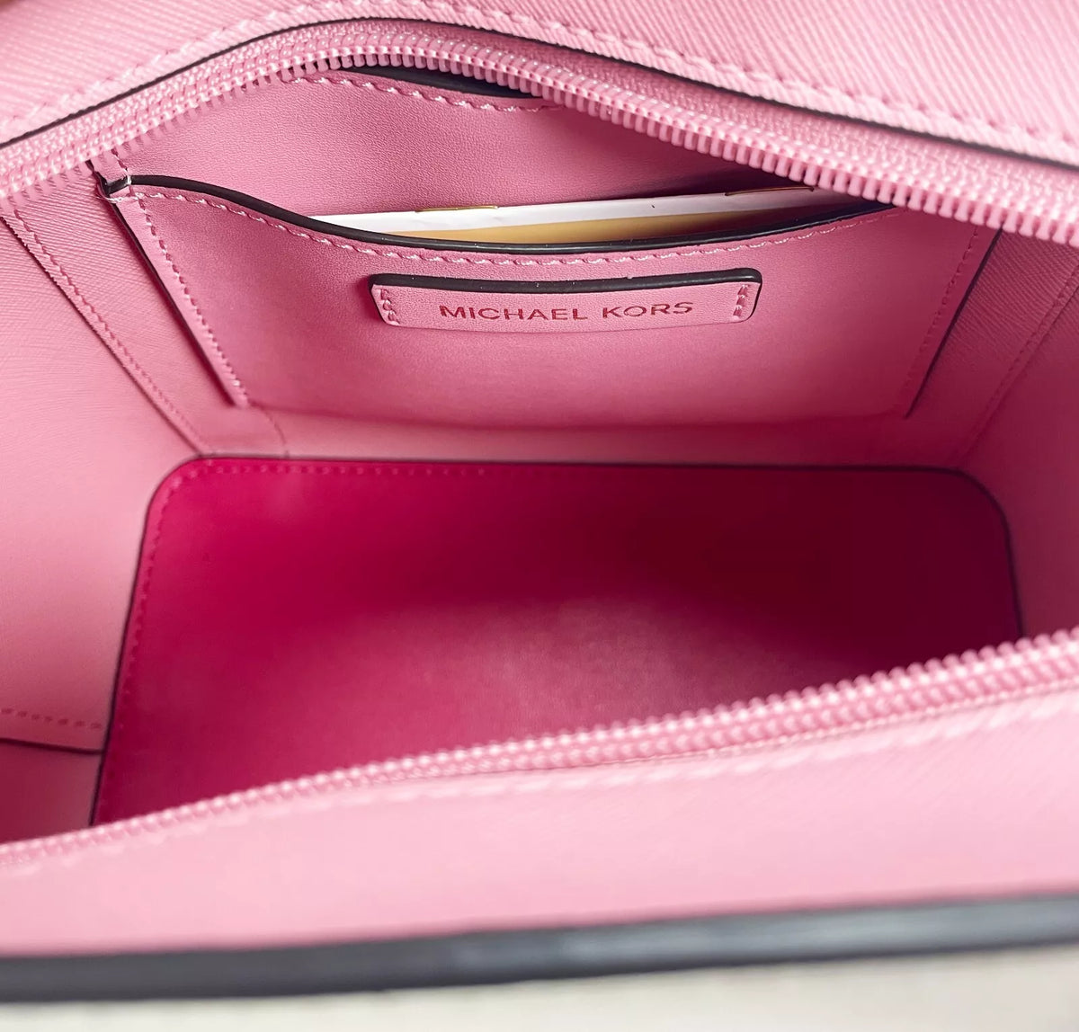 Michael Kors Pratt Sizemall Crossbody Bag (Electric Pink)